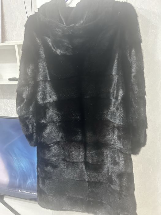 Продам норковую шубу