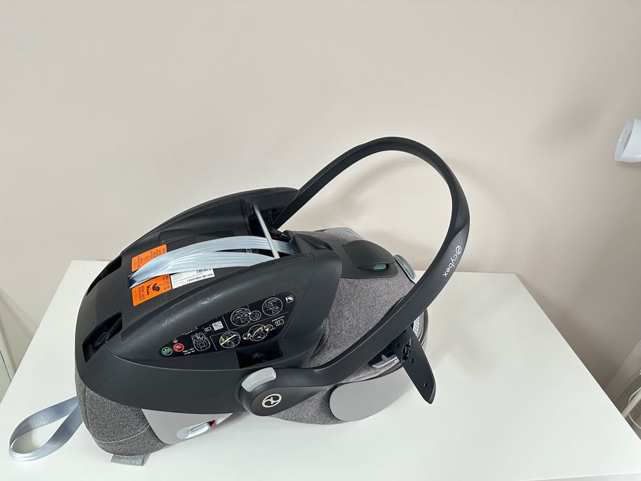 Vand scoica Cybex Cloud T I-Size Plus Grey