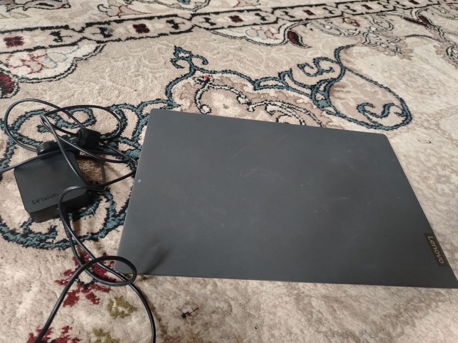 Lenovo noutbuk kafolat beraman yaxshi ishlaydi