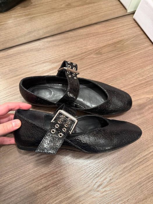 Продам балетки Zara