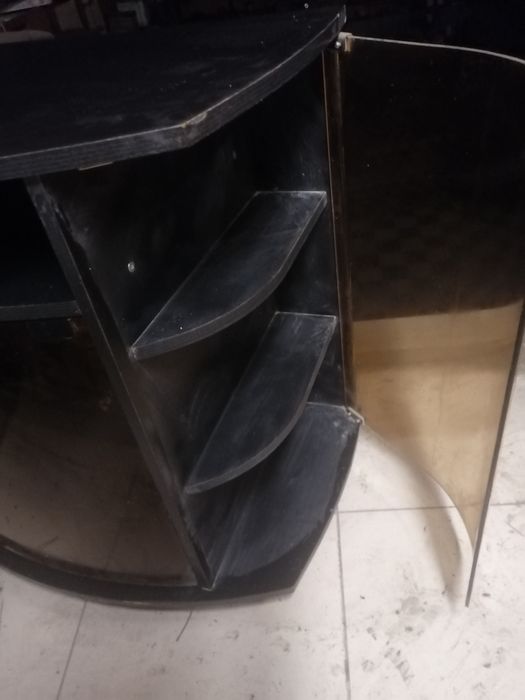 Продам тумбу 8000