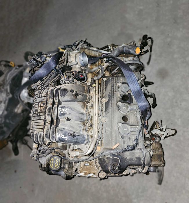 Запчасти на Форд Эскейп 2 2008г