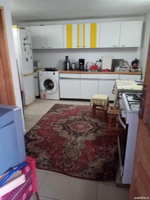 Vand casa in Vaideeni, Valcea, pretabila pt locuit sau casa de vacanta.