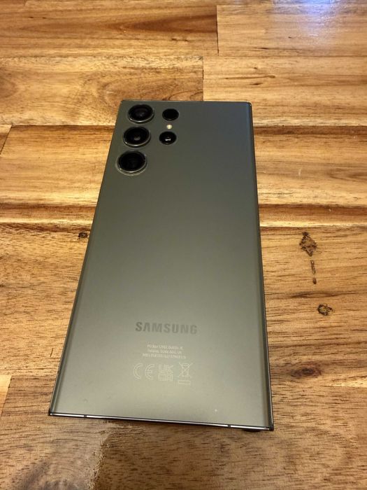 Продавам Samsung Galaxy S23 Ultra 5G 512GB 12GB RAM Dual SIM