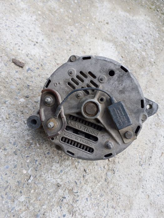 Генератор на опель