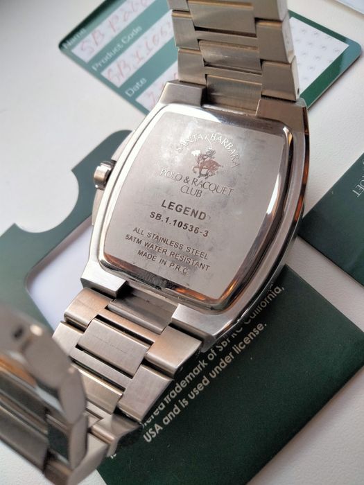 Часы наручные продам