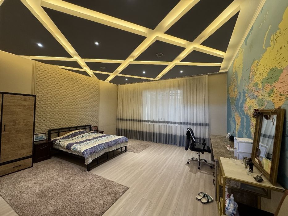 Hasanboyda 7 sotih uy sotiladi