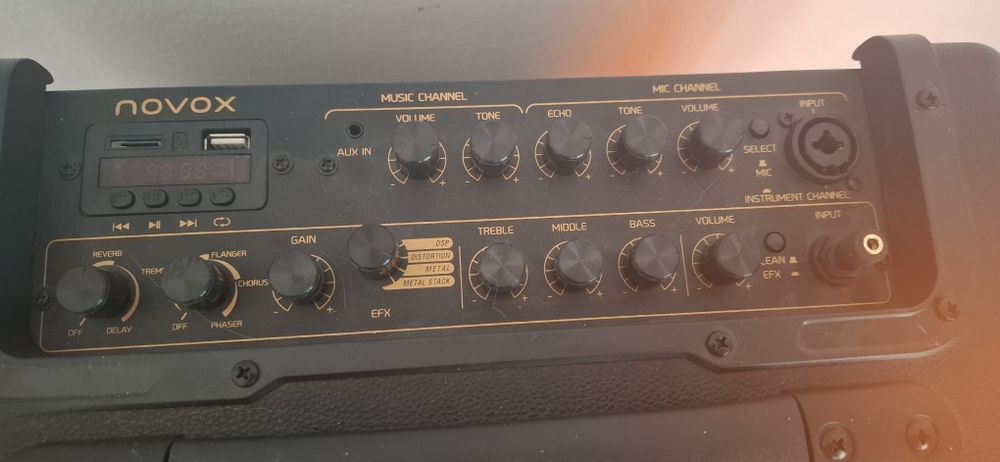 Аудио усилвател Novox Nplay