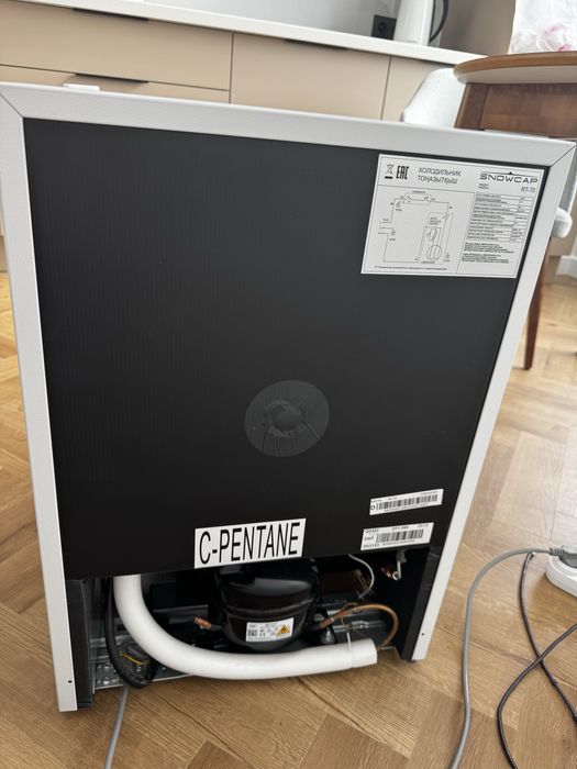 Мини-холодильник Snowcap