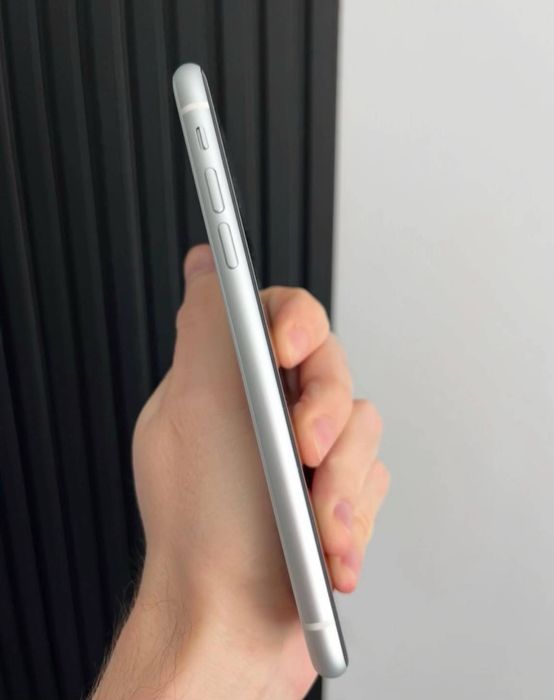 iPhone xr без ремонта ремонт кормеген
