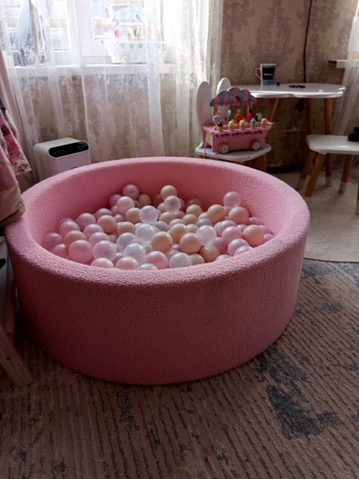 Детский сухой бассейн