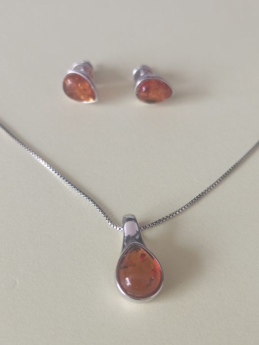 Set cercei și colier argint 925 și chihlimbar