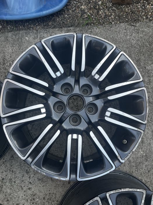 Jante R 18 , distanta prezoane 5x120mm