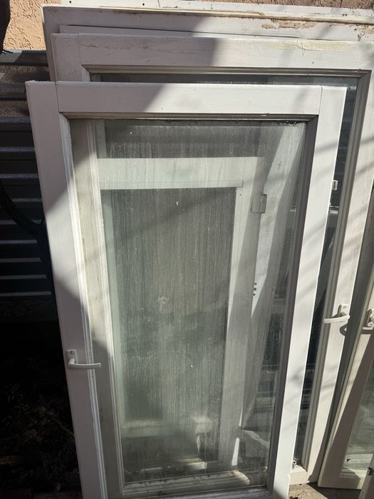 Буу терезе есіктер пластик ағаш