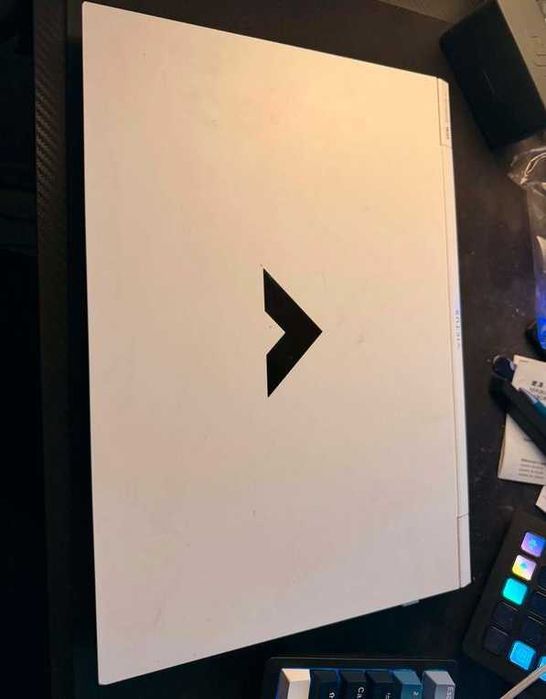 Laptop Gaming HP Victus 16 | RTX 3060 6GB 130W vbios | Ryzen 5 5600H 6/12 cores 4.2Ghz | Baterie 100% audio Bowers&Wilkins | 16GB DDR4 512GB SSD