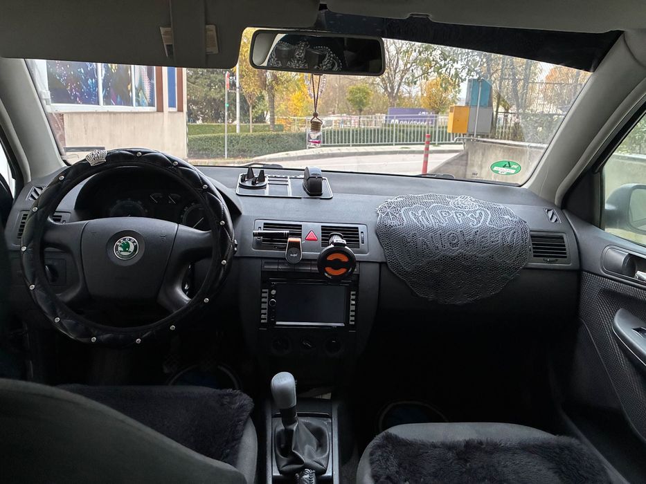 Продава се Шкода фабия