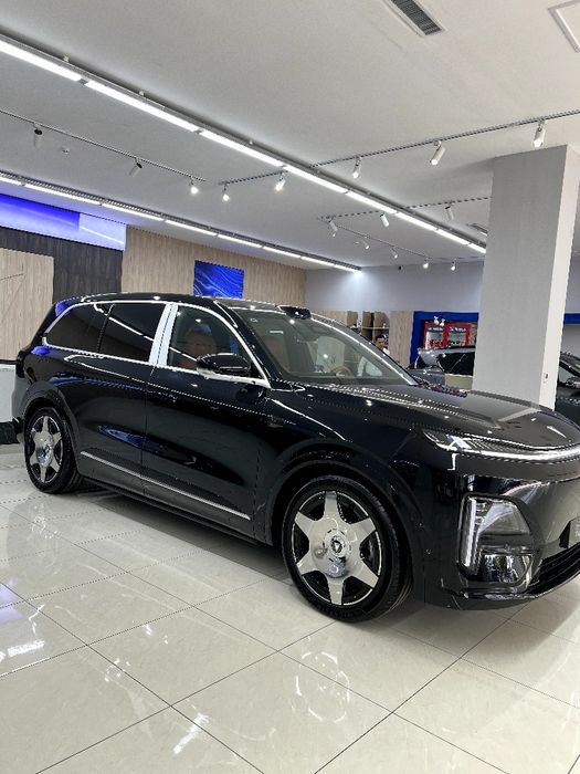 Changan Deepal S09 NALICHI BOR 3yil garantiyasi bilan