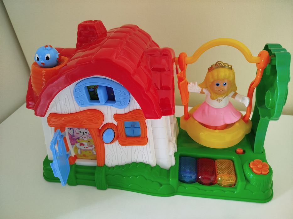 Музикална интерактивна къщичка