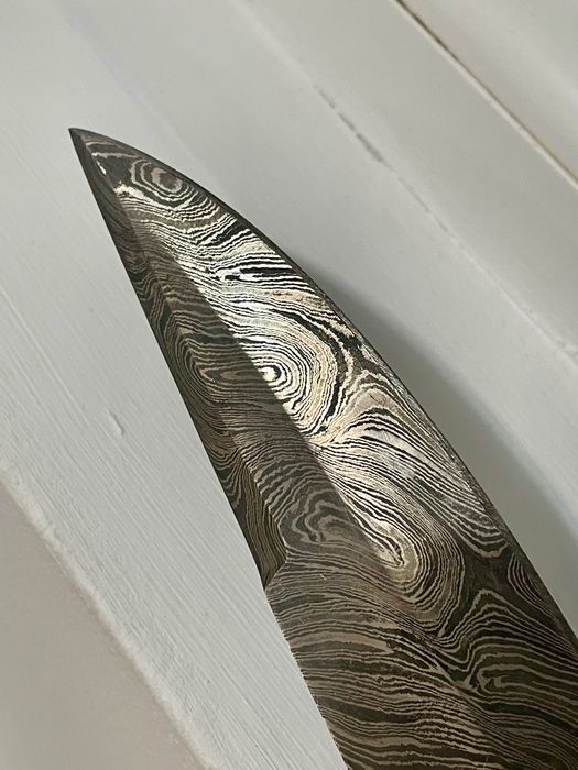 Нож от много слоеве метал Дамаск / Мокуме Гане