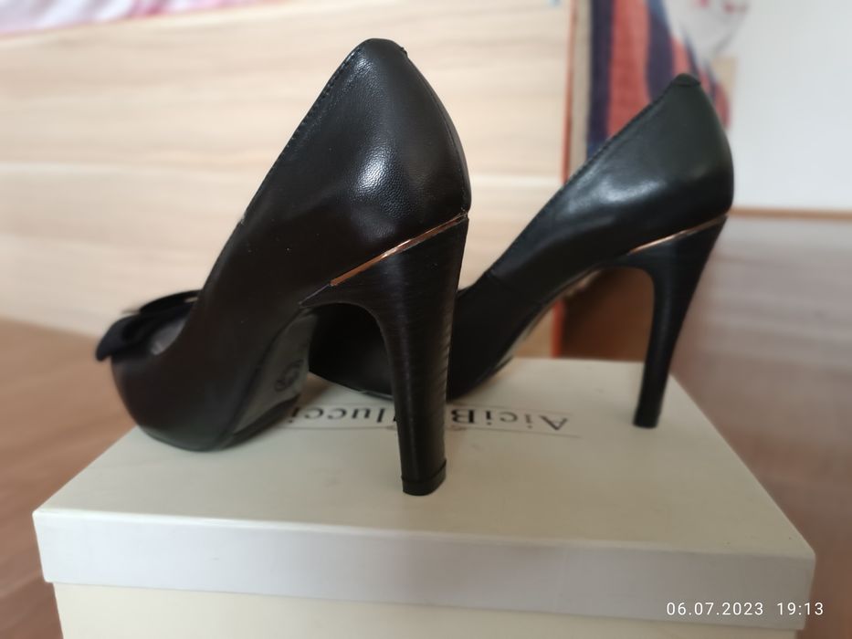 Продам туфли, натуральная кожа!