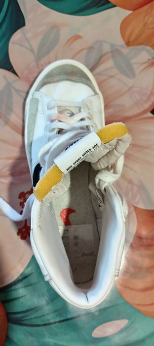 Дамски кецове Nike.