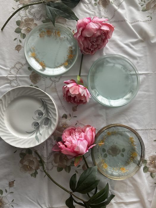 Чинии за хранене