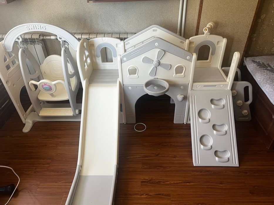 Игровой комплекс 4 в 1 горка, качели, скалодром, игровой домик