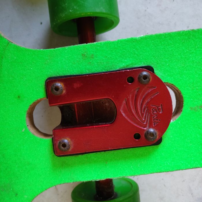 Longboard Comet, echipat cu Paris / ABEC11 (92 cm)