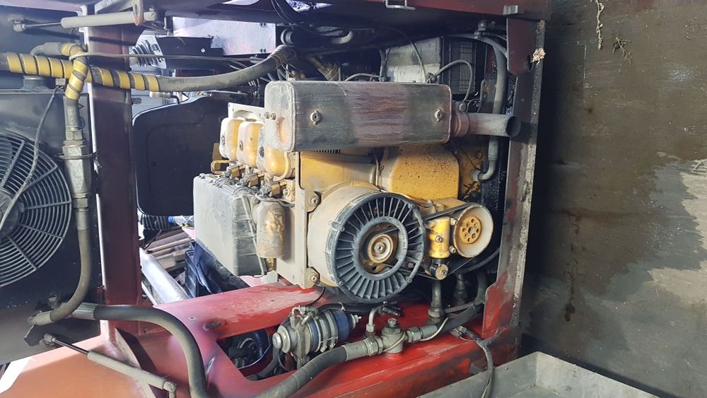 Продам погрузчик