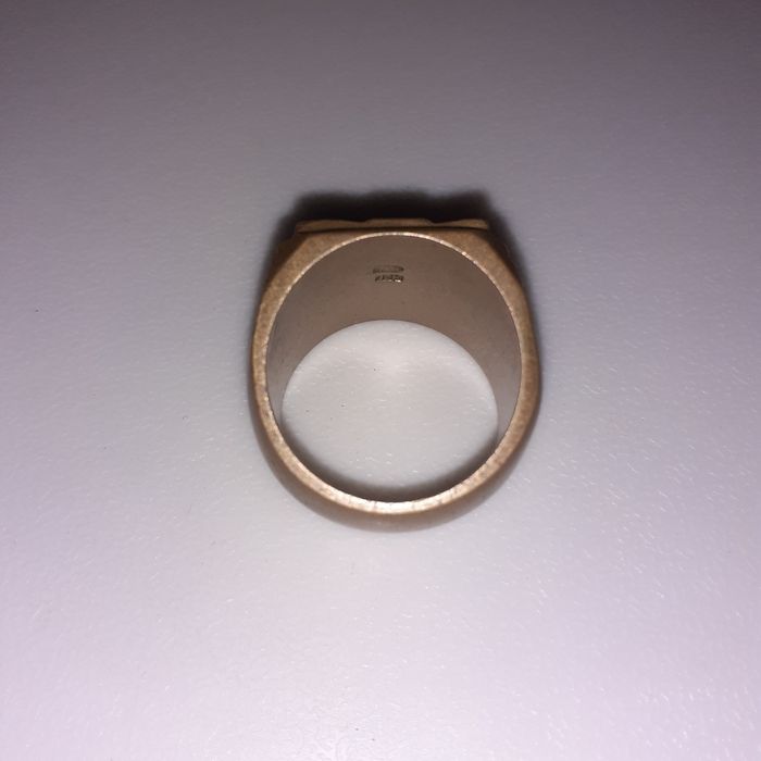 Пръстени, обеци, верижки и пр