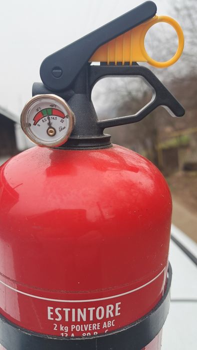 Stingător auto 2,5 litri