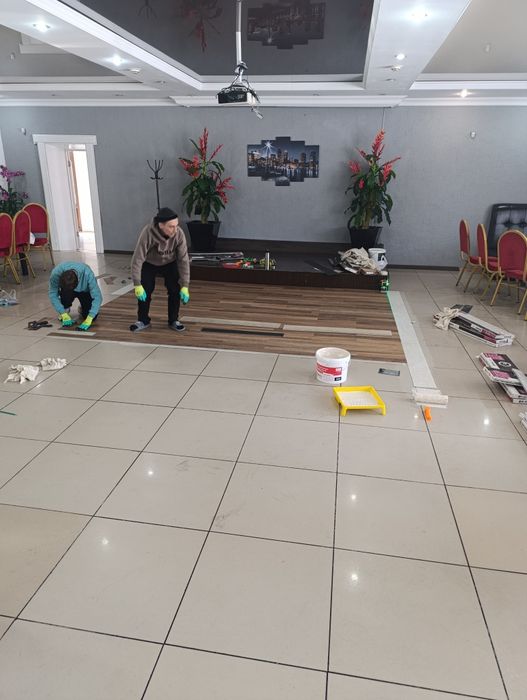 Бригада строителей универсалов