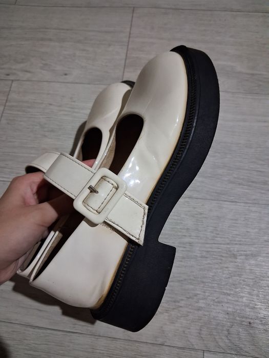 продам туфли Мэри Джейн