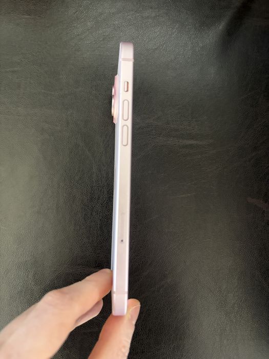 Iphone 15 plus cu sanatate baterie de 92%
