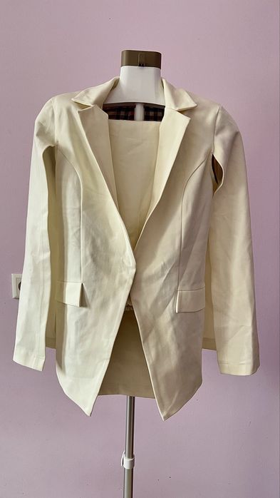 Костюмы, брюки и пиджаки