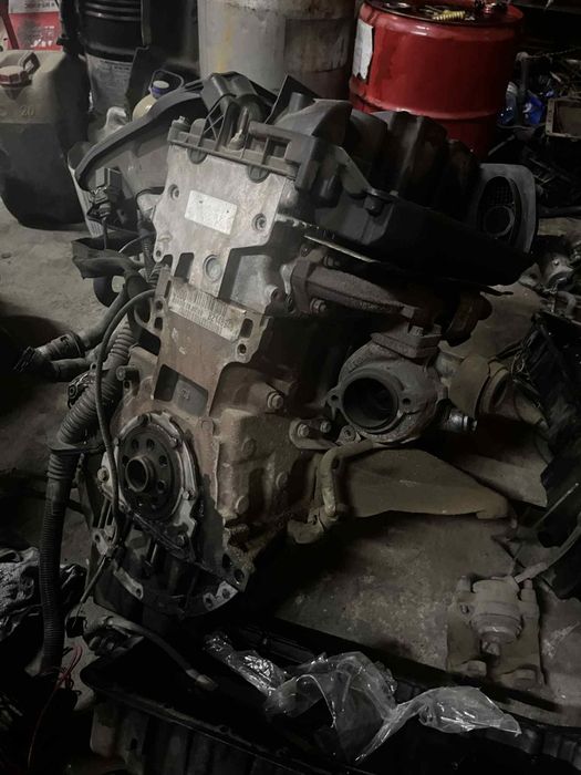Vand motor cutie si ambreaj bmw provine de pe e 39 merge si pe e 46
