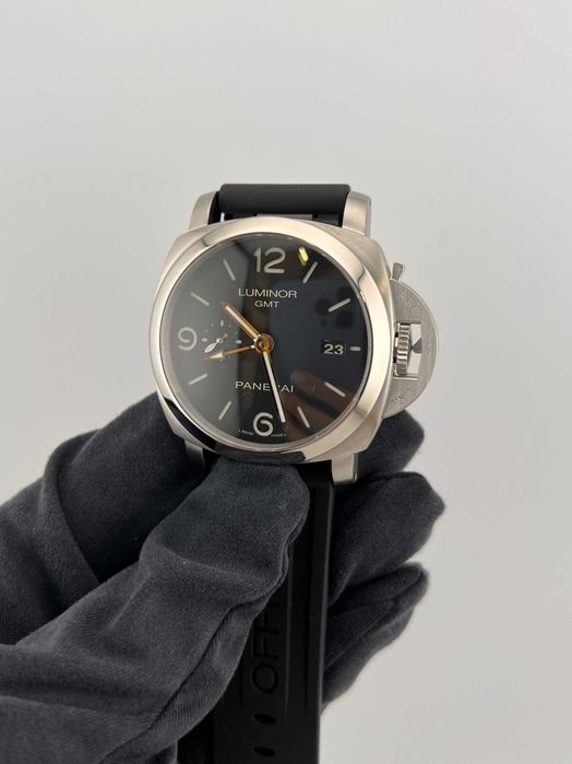 Наручные часы Panerai Luminor
