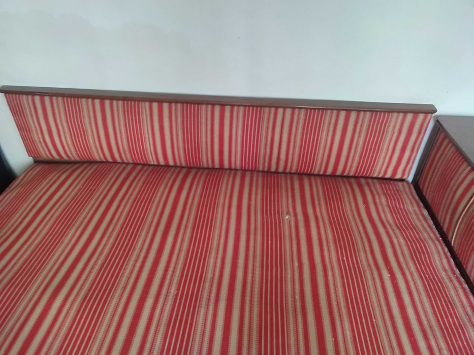 Pat stil studiou cu lada, stare buna, 1,90x1,20 cm