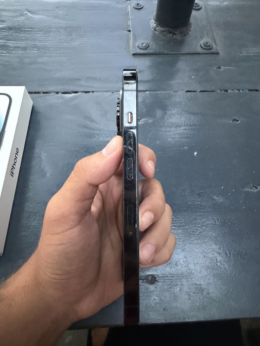 Vand iPhone 14 Pro Negru 128GB FullBox