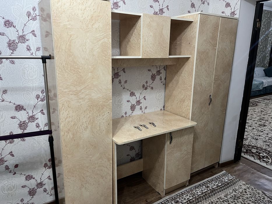 Продам детские гарнитуры б/у комплект