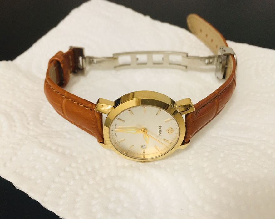 Zodiac швейцарские часы