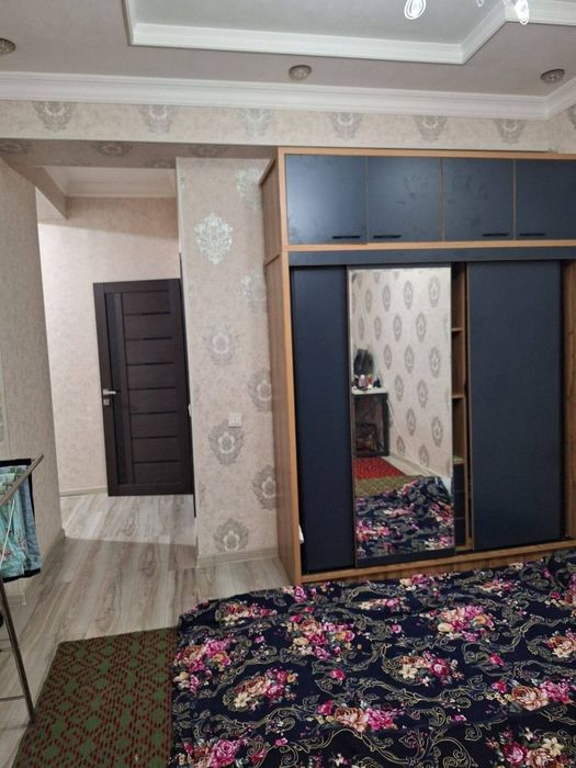 Срочно продаётся 2 ком Дубовая мороженое