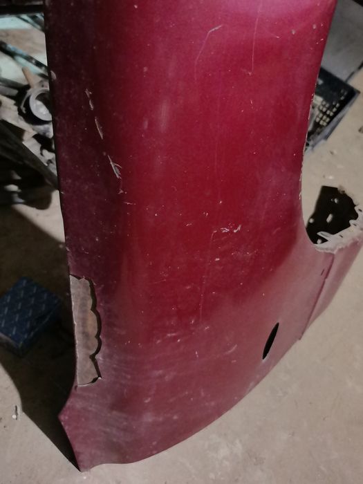 Мазда Кронос крыло правое