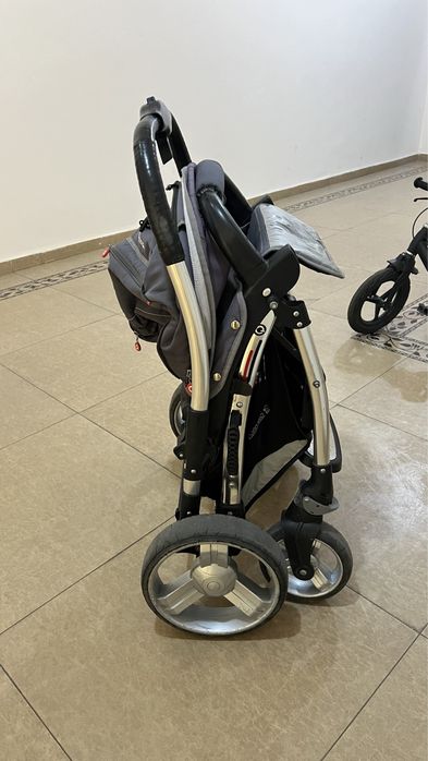 Продам коляску quatro monza