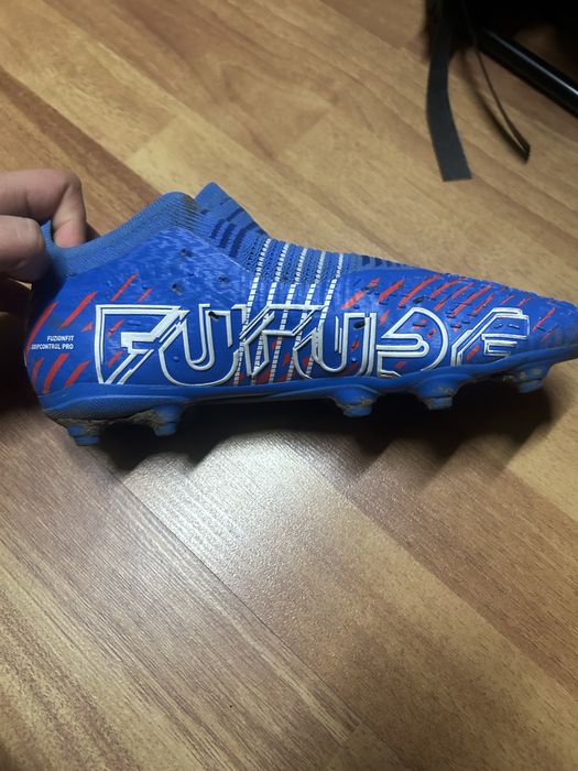 Vand: Detalii In provat