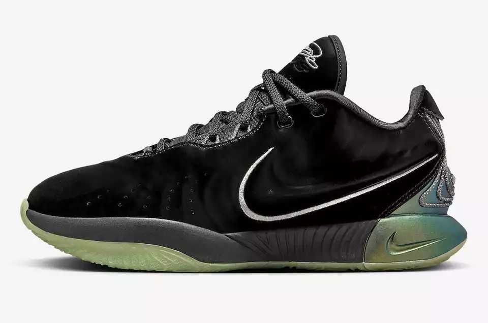 Nike - LeBron 21 номер 38.5 детски черни Оригинал Код 8005