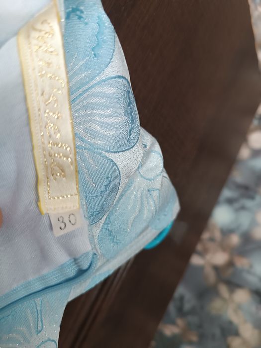 Продам платье на девочку