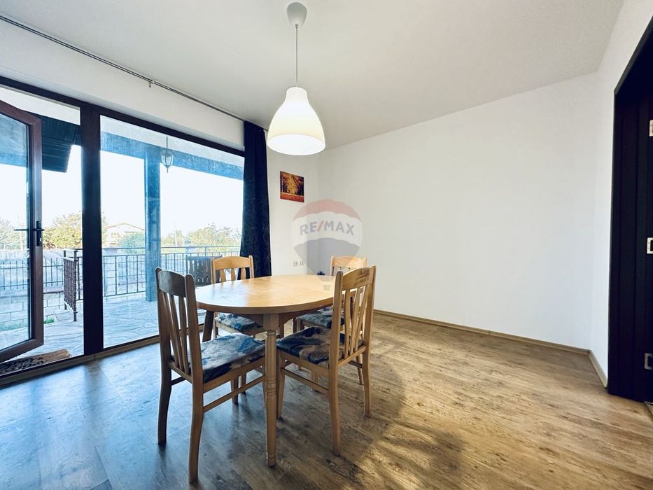 Нова селска къща с двор, за продажба с. Царичино, общ. Балчик, Я.И.