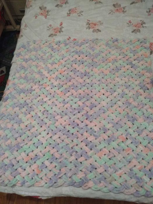 Ново бебешко хипоалергенно плетено одеяло Ализе пуфи