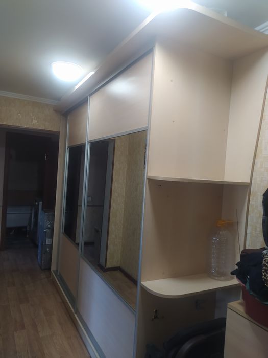 Продам шкаф купе на прихожую
